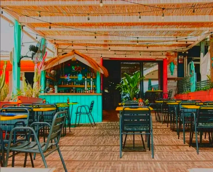 Canalla: tacos y tragos
