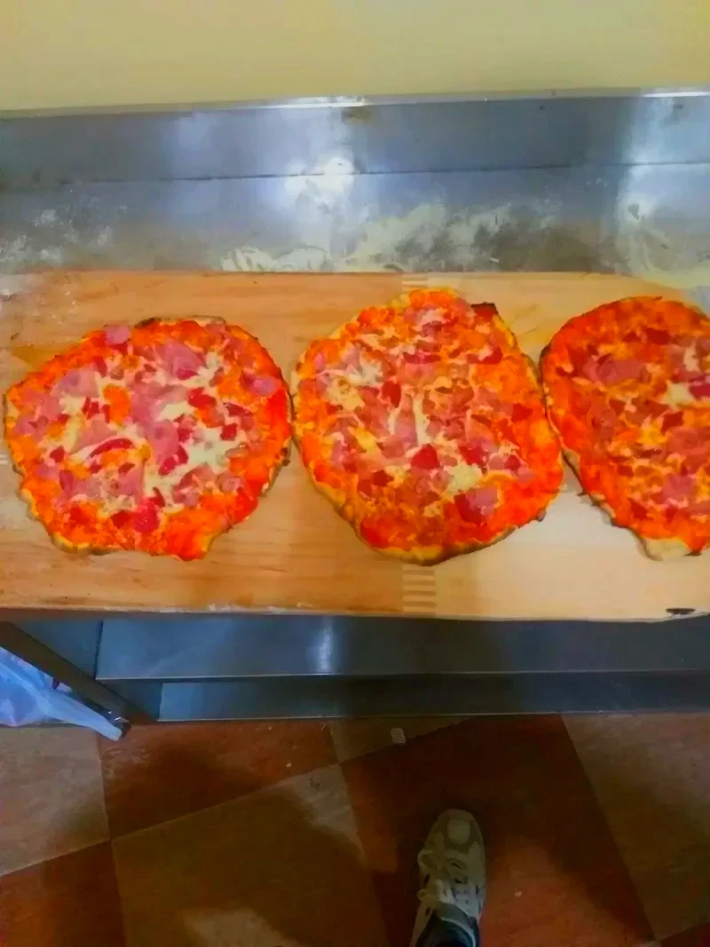 Pizzeria 4 Caminos