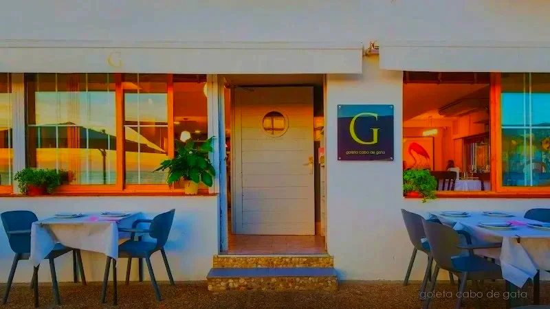 Restaurante Goleta Cabo de Gata. FRENTE AL MAR
